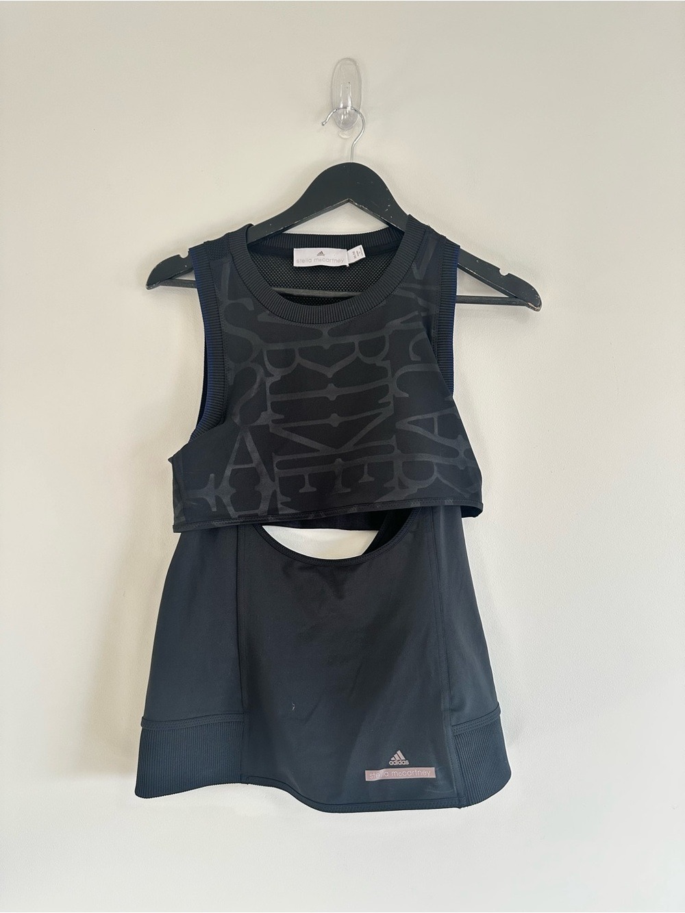 Adidas Stella McCartney ClimaCool Run Perf Tank in Black Size Medium - Picture 2 of 11